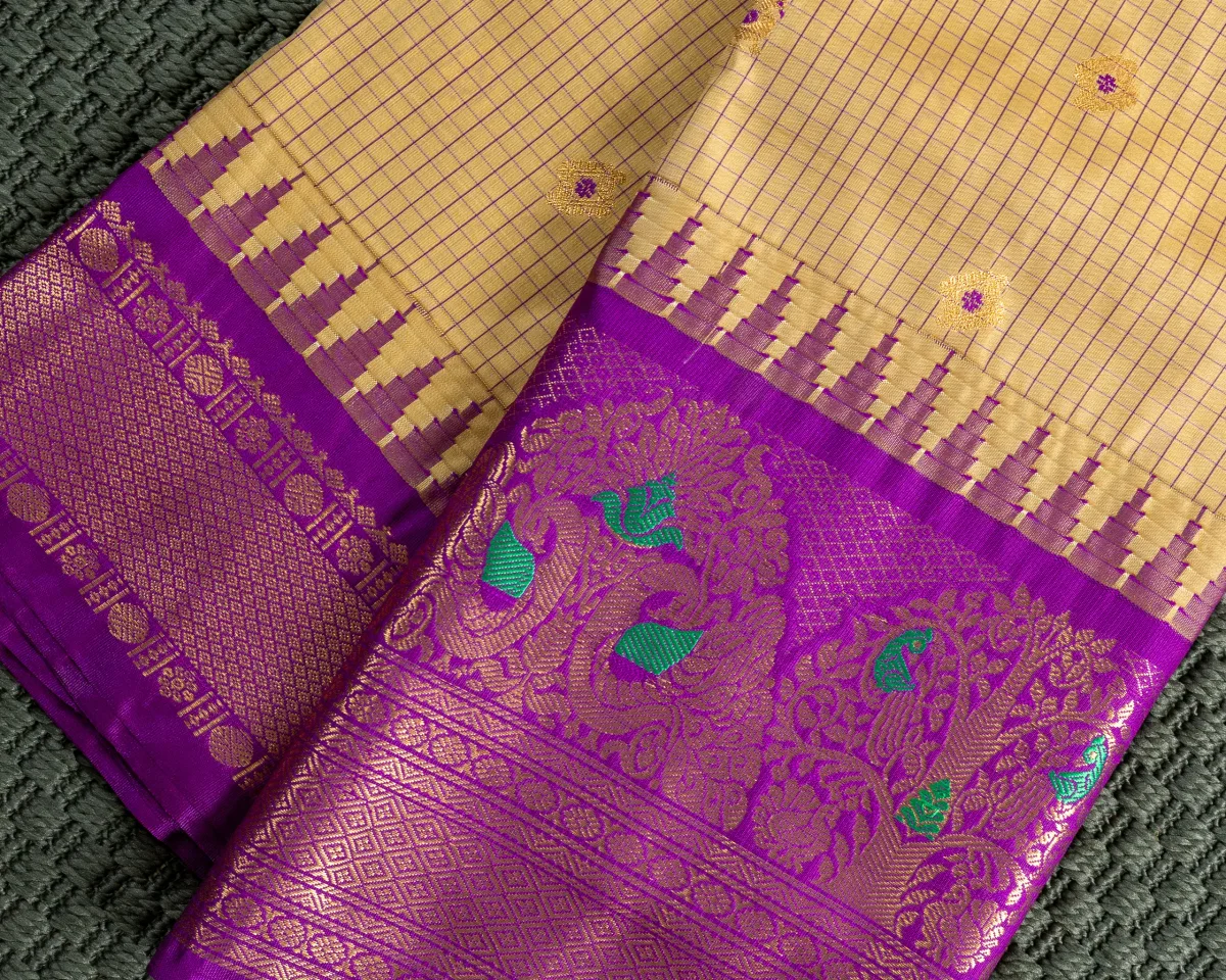 Gadwal Semi Silk Saree - Cream